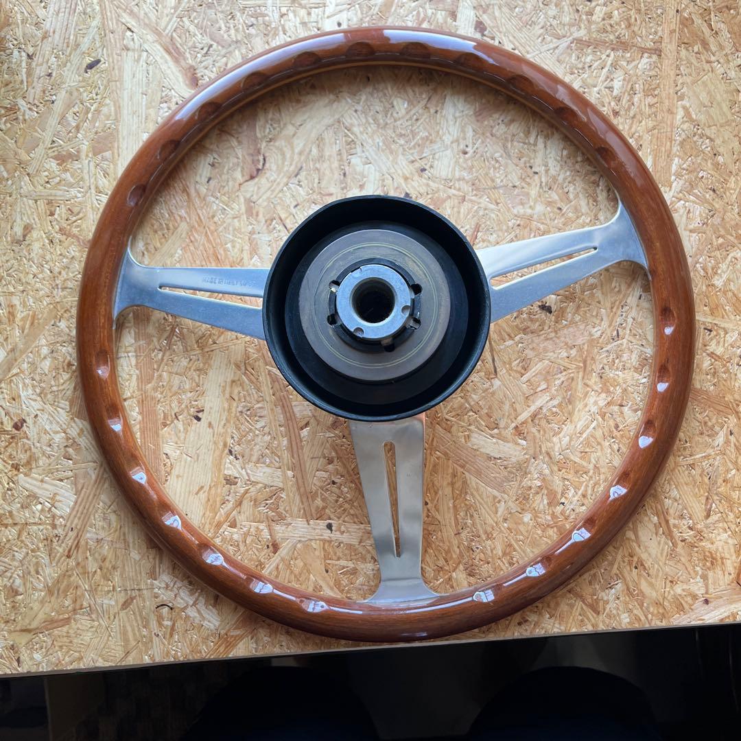 ナルディ　ウッドステアリング