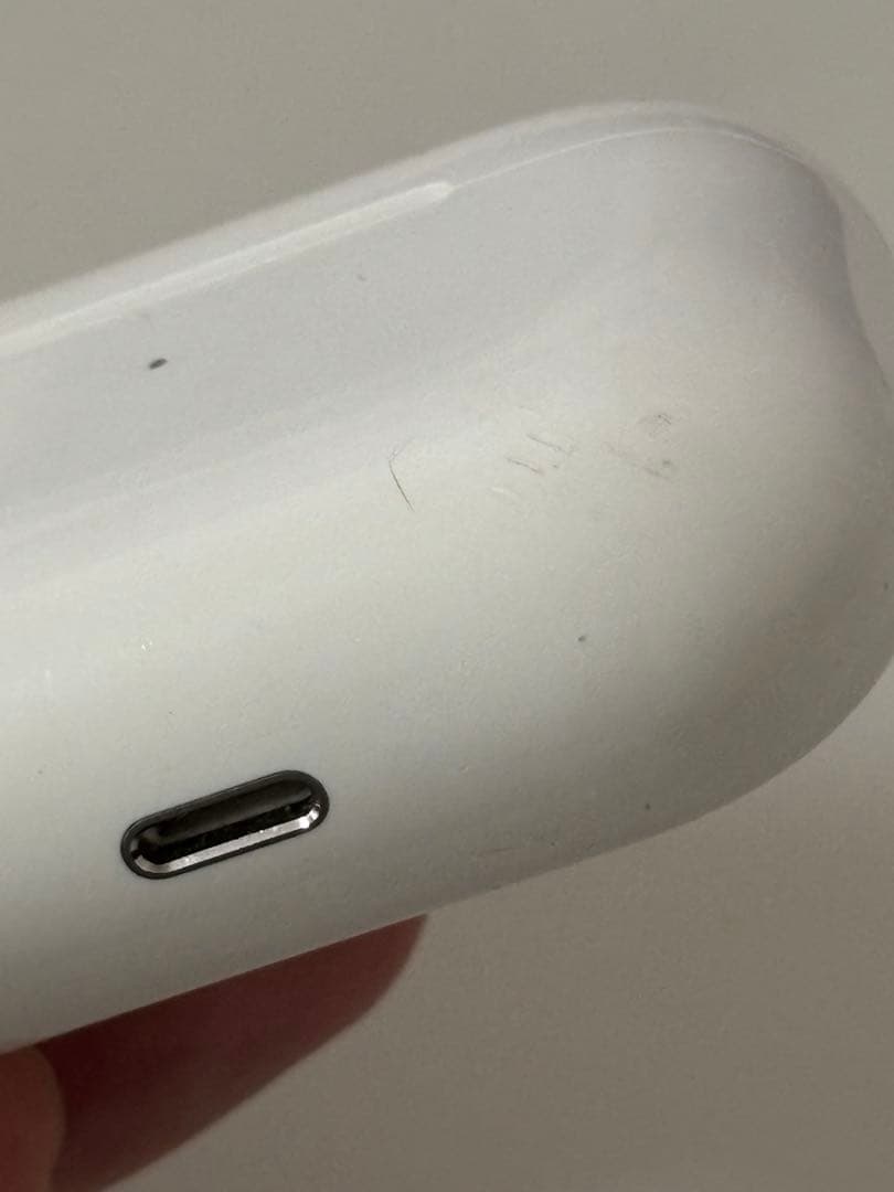 Apple AirPods Pro第1世代 (Lightning)