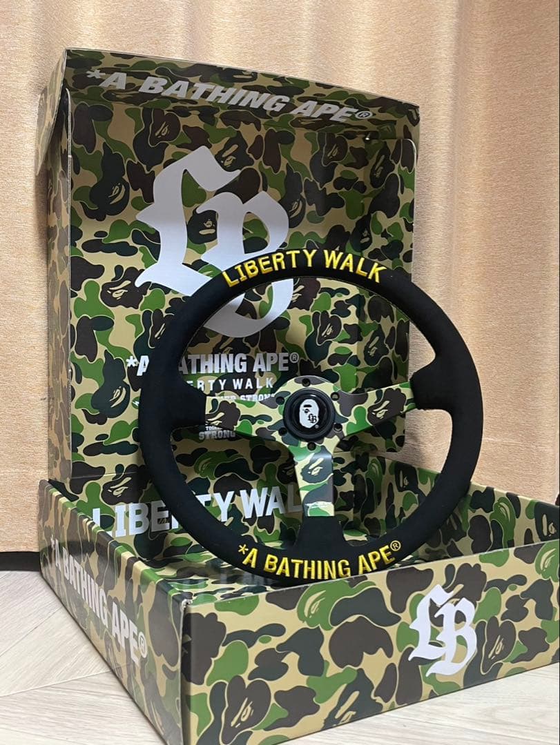 新品未使用！A BATHING APE LIBERTY WALK ステアリング
