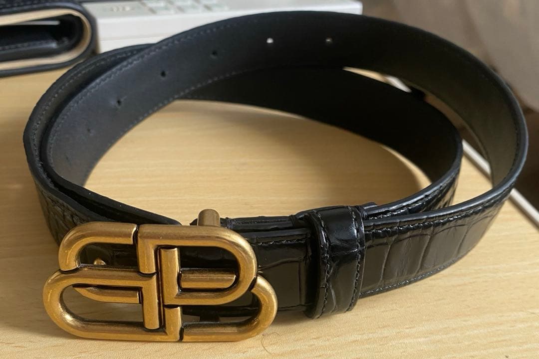 ヌ*コ様 BALENCIAGA / バレンシアガ クロコ型押し ブラック ベルト