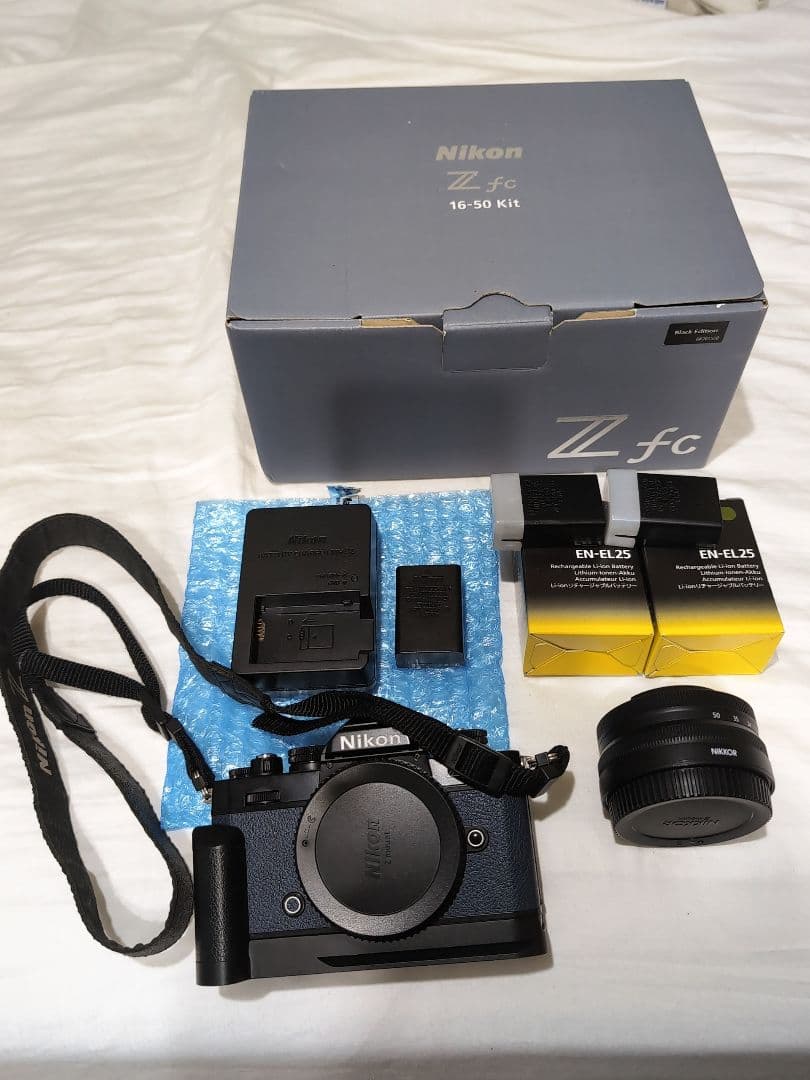 【付属品多数】Nikon Z fc 16-50レンズキット ミッドナイトブルー