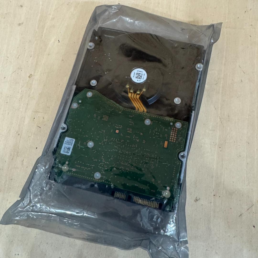 HGST 12TB 内蔵型ハードディスクドライブ