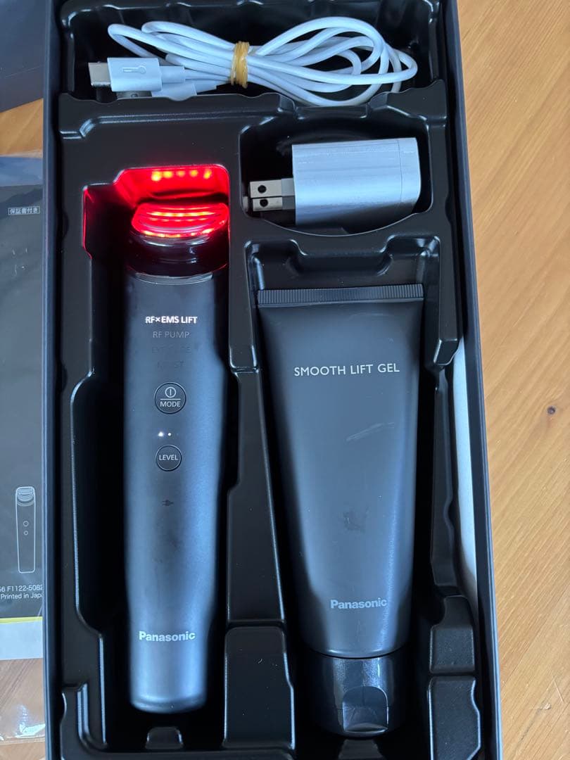 【極美品】Panasonic バイタリフト RF EH-SR85