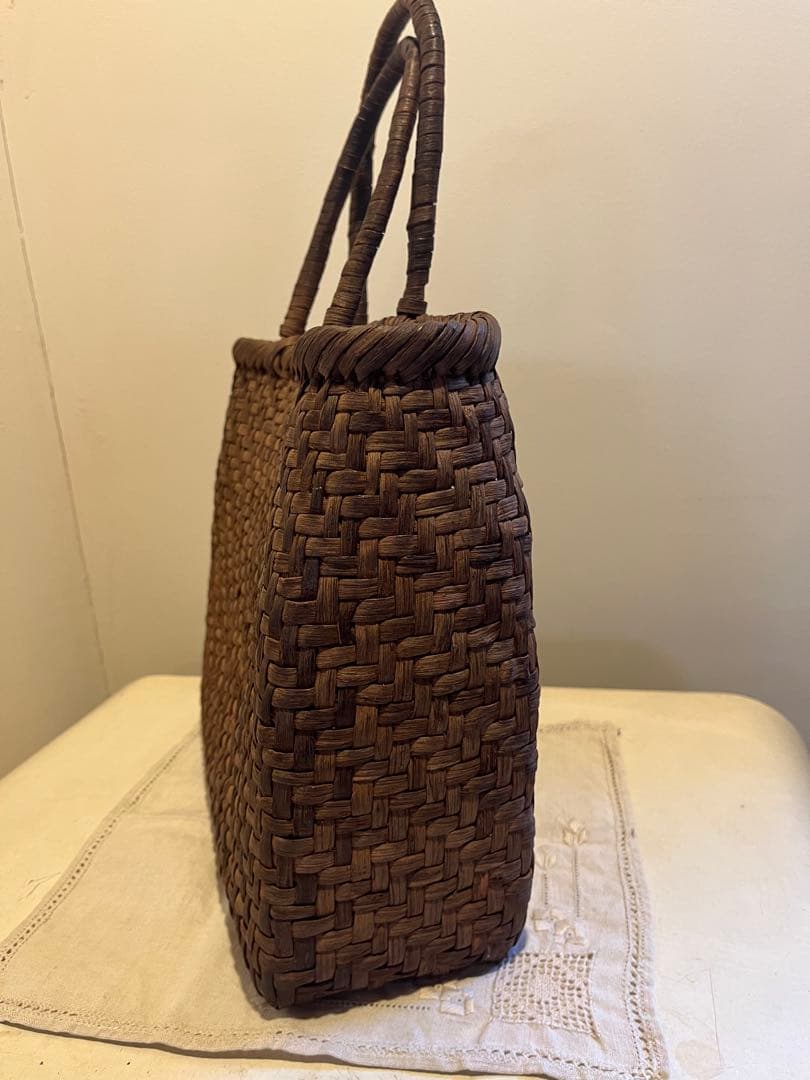 山葡萄　かご　バッグ　網代編み