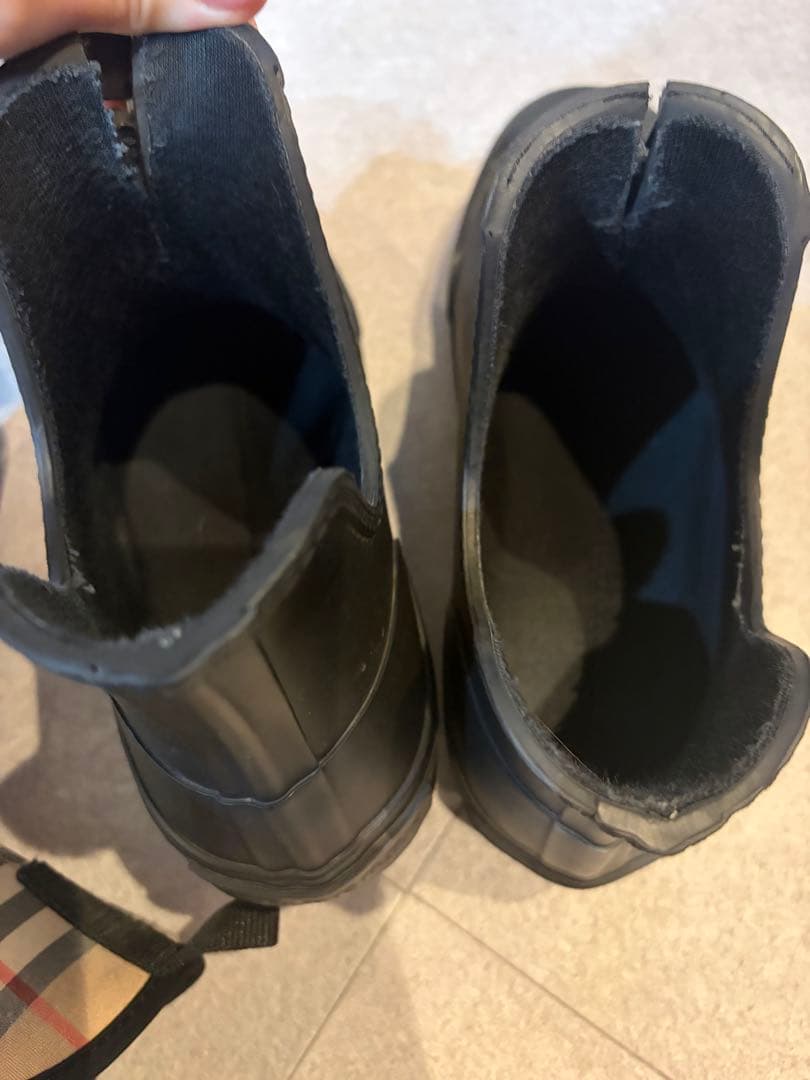 Burberry ブラック ベージュ 長靴　ブーツ