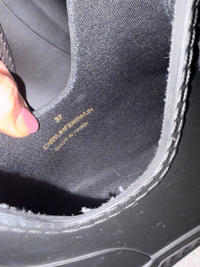 Burberry ブラック ベージュ 長靴　ブーツ