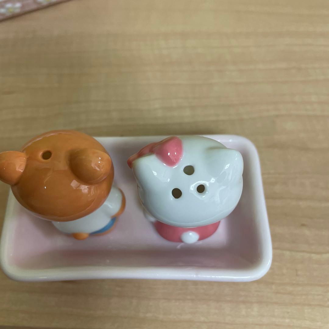 ハローキティ　希少　箸置き　調味料入れ　レア　レトロ　HELLO KITTY