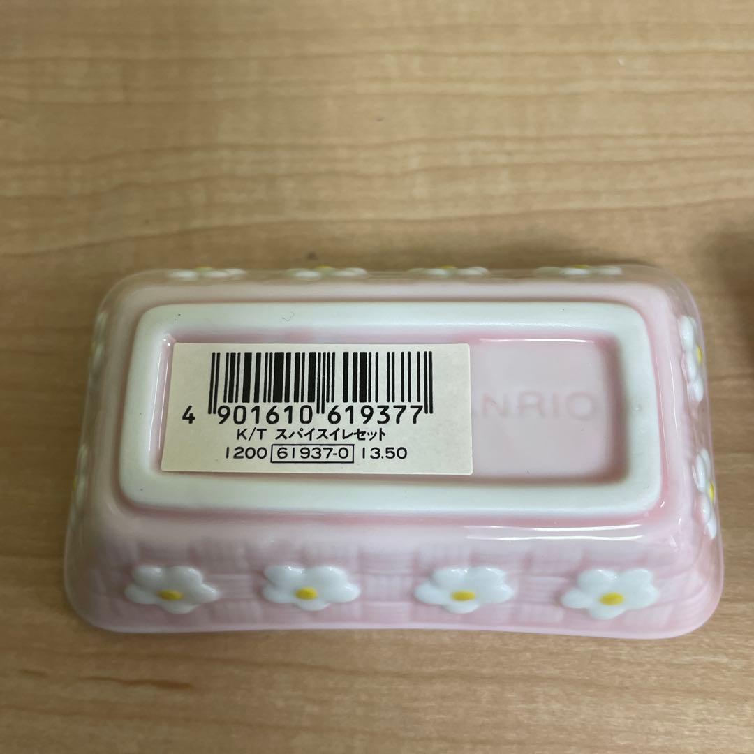 ハローキティ　希少　箸置き　調味料入れ　レア　レトロ　HELLO KITTY