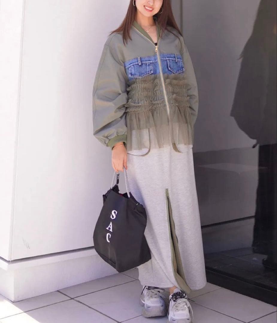 新品MICALLE MICALLE フリル付きジャケットブルゾン　ヤマダヤ　完売