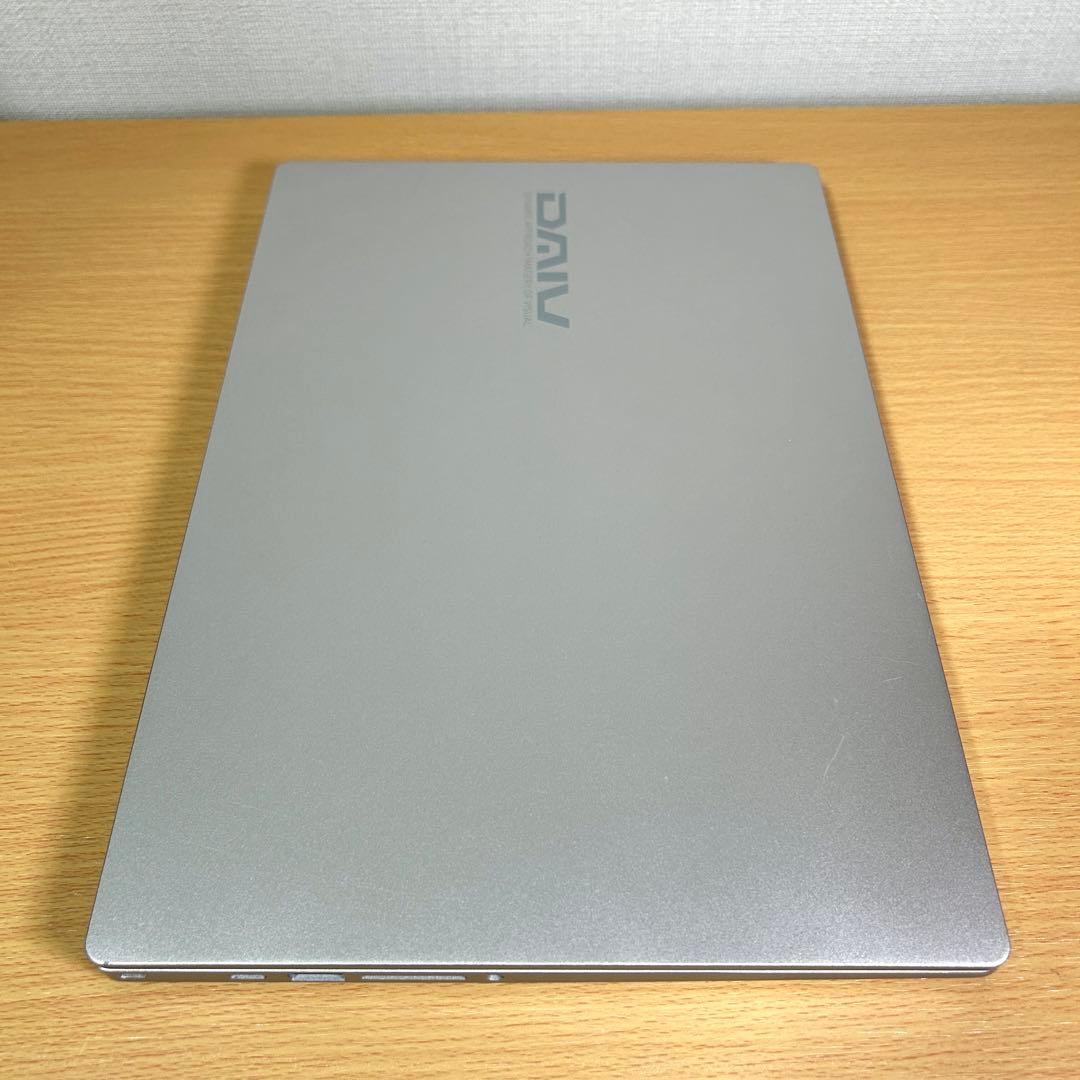 マウス DAIV Z4 I7I01SR-A i7 32GB 1TB 14インチ