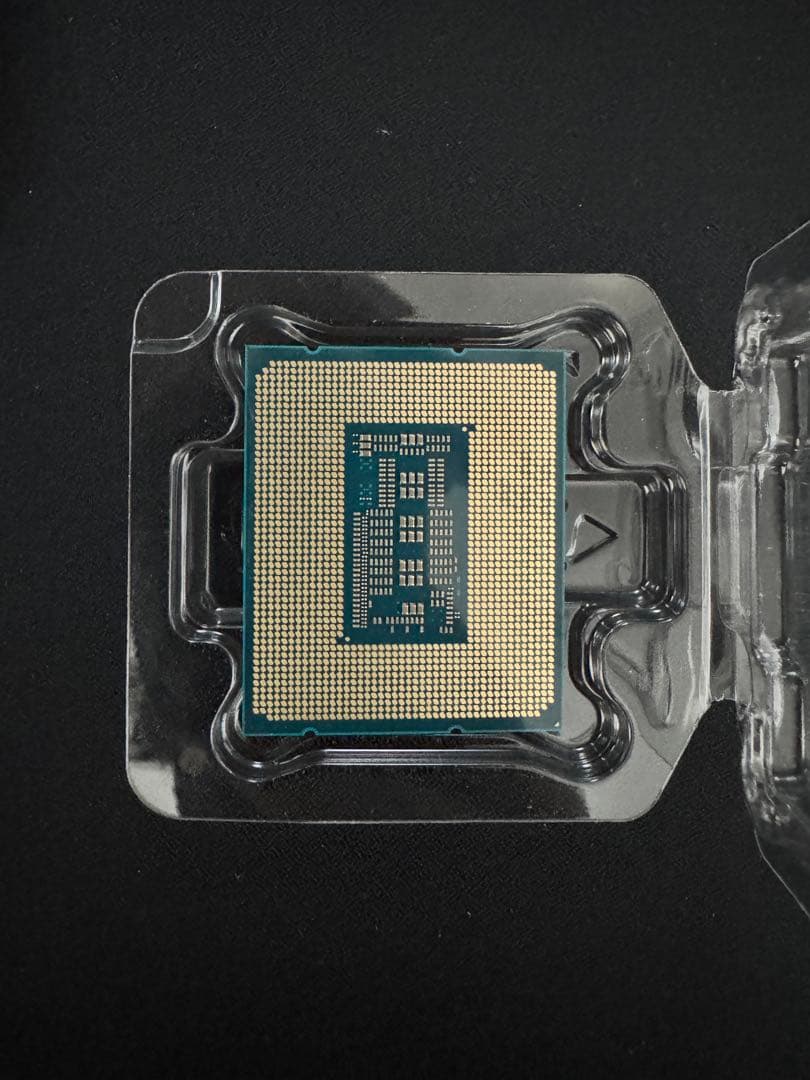 Intel Core i7-14700F 動作確認済 箱・クーラー付属