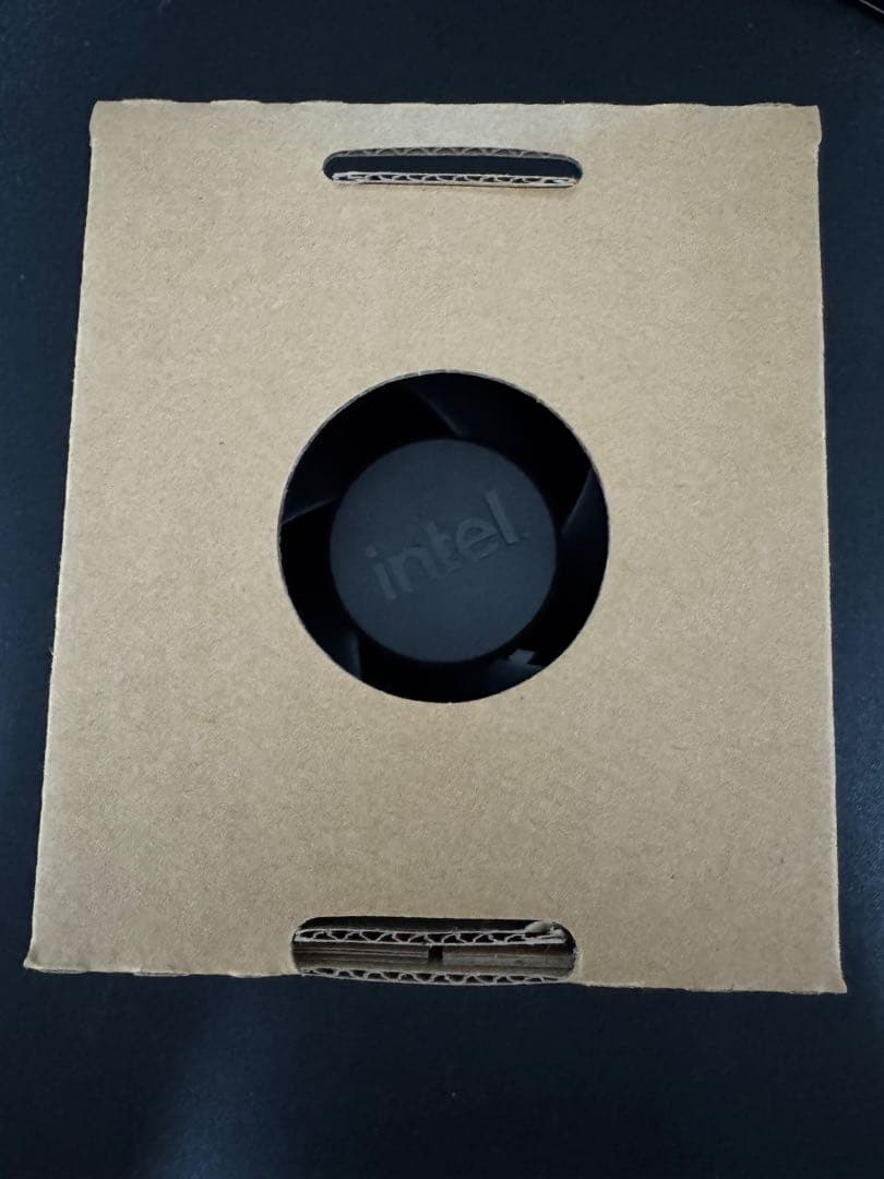 Intel Core i7-14700F 動作確認済 箱・クーラー付属