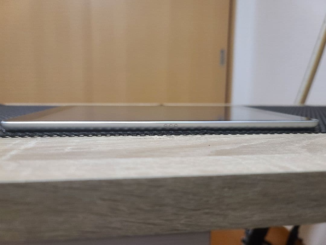 iPad 無印 第9世代本体 Pen付き