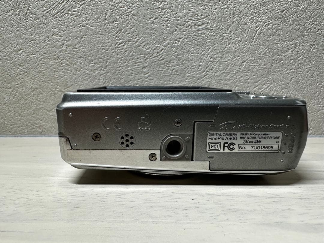 【良品】FUJIFILM FINEPIX A900 コンパクトデジタルカメラ