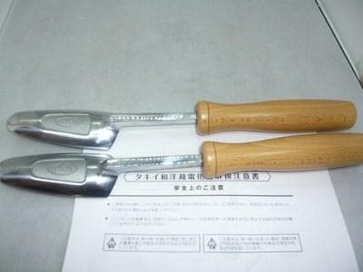 最新現行モデル未使用　タキイ　和裁こて　和裁コテ　ランプ付き　最新こて2本付き