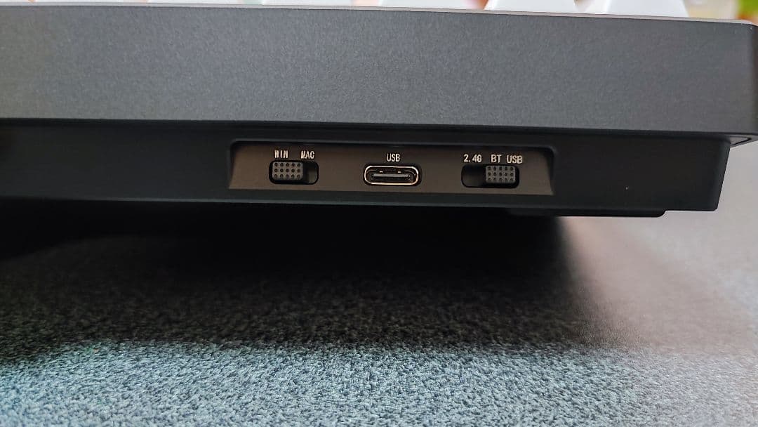 EPOMAKER Galaxy65 メカニカルキーボード