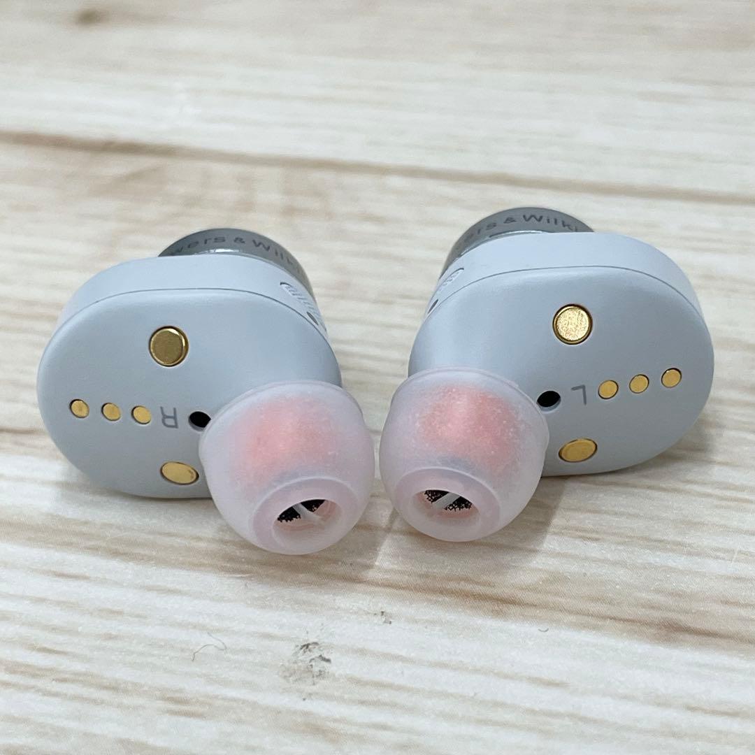 Bowers & Wilkins　Pi5 S2 ノイズキャンセリング イヤフォン