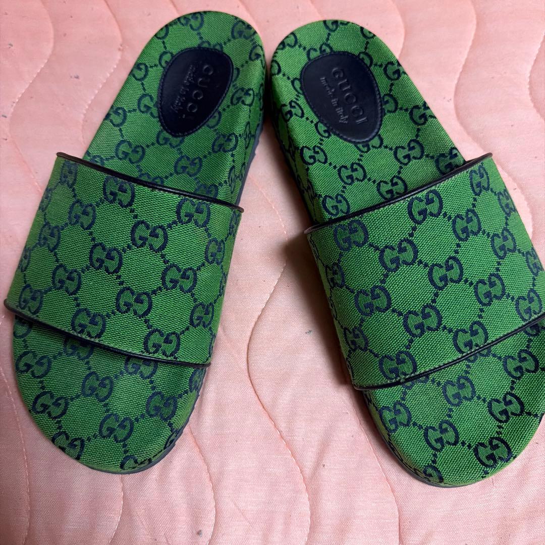 GUCCI グリーン GGパターン サンダル 9