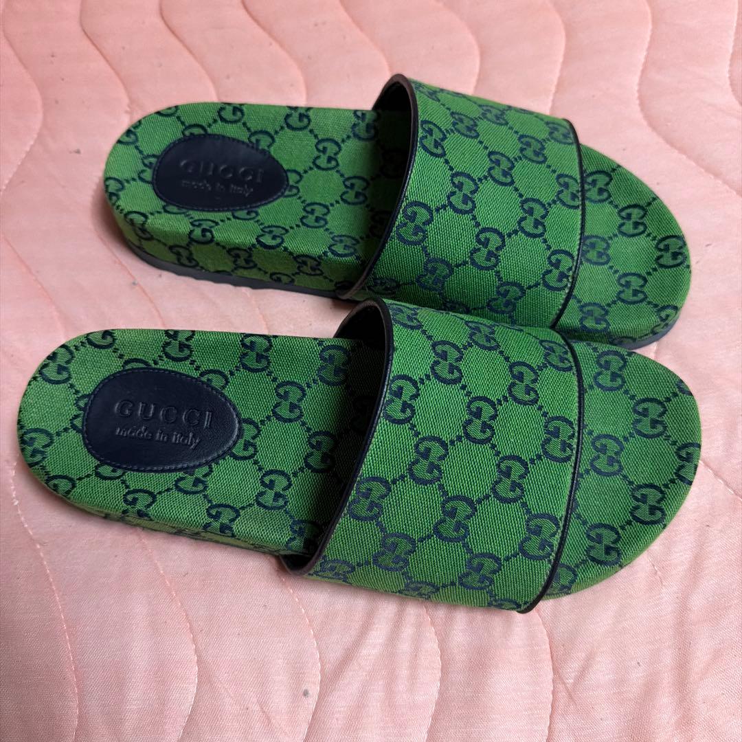 GUCCI グリーン GGパターン サンダル 9