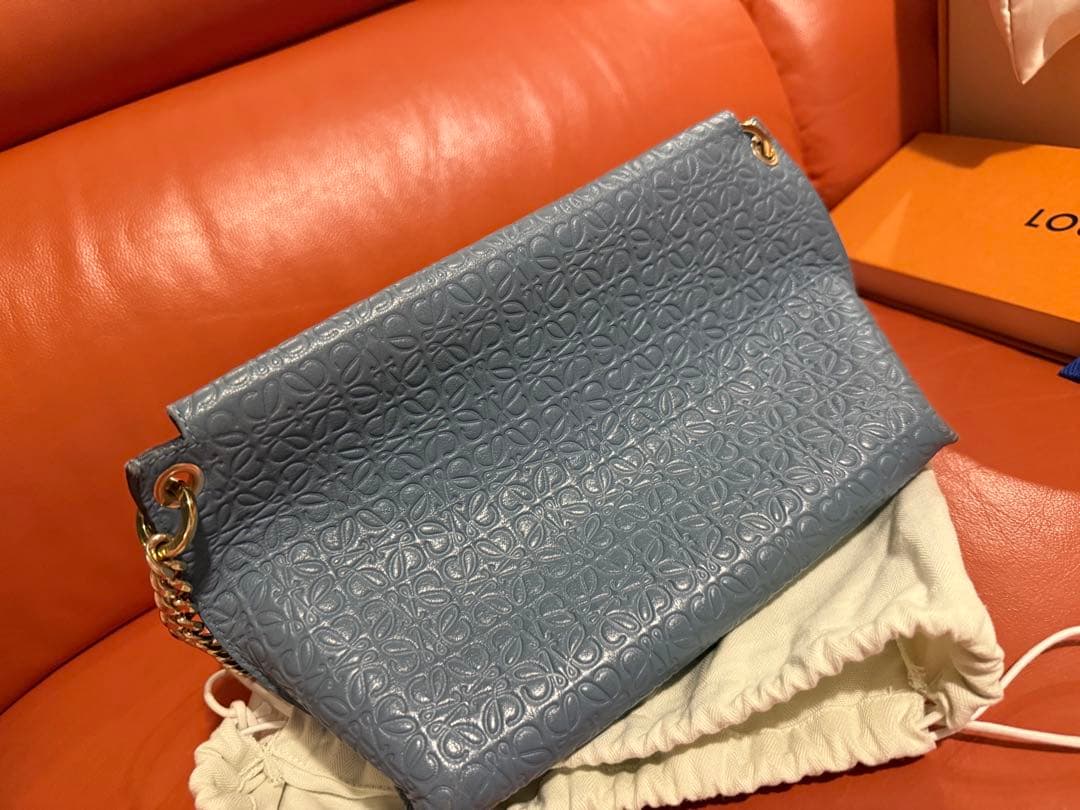 ロエベ　ショルダーバッグ