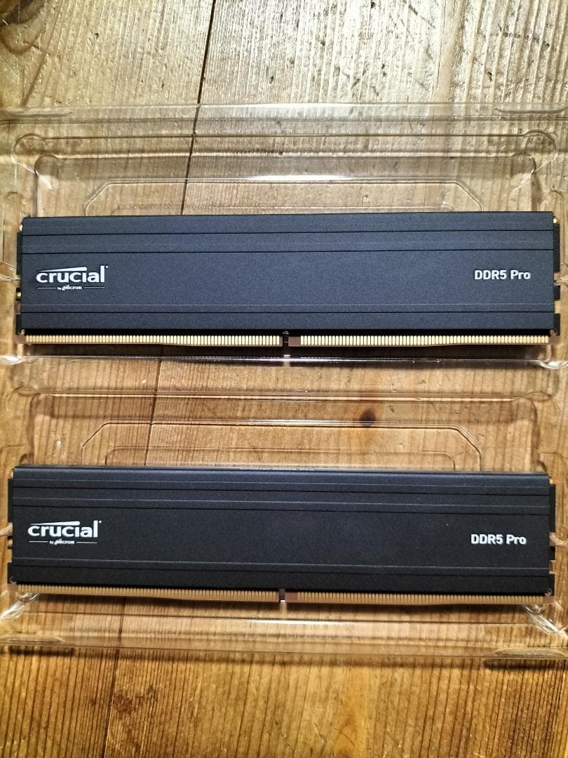 メモリー Crucial Pro DDR5 32GB(16GB)