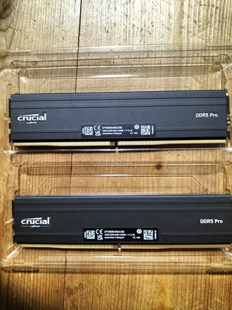 メモリー Crucial Pro DDR5 32GB(16GB)