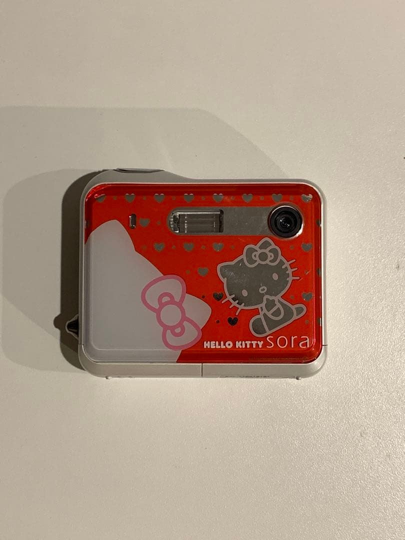 TOSHIBA PDR-T15 ハローキティ デジタルカメラ￼ 単三電池