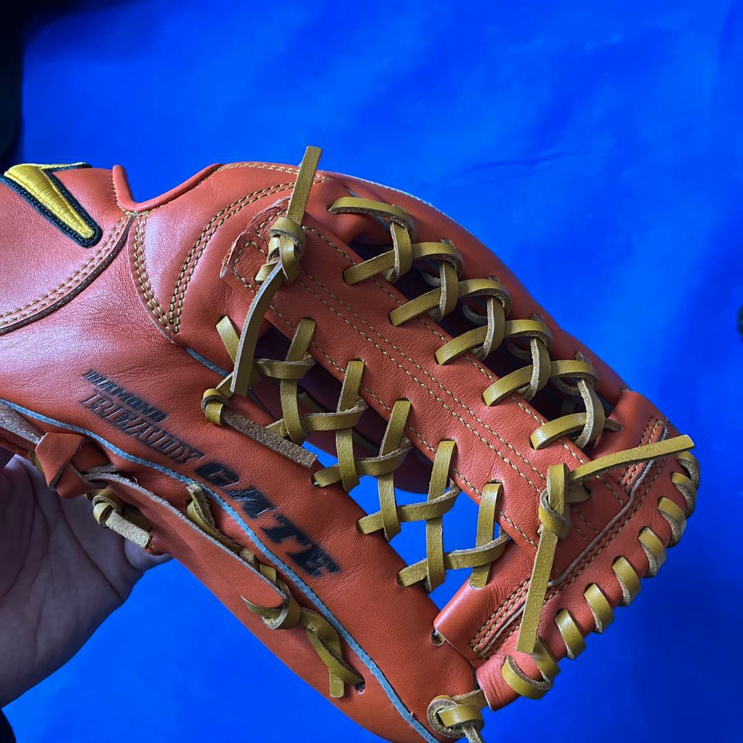 ナイキ　軟式外野用グローブ