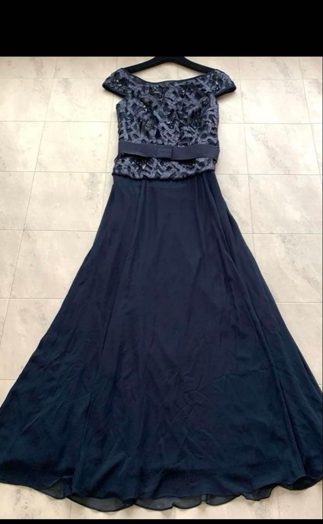 qsg ネイビー オフショルダーパーティードレス