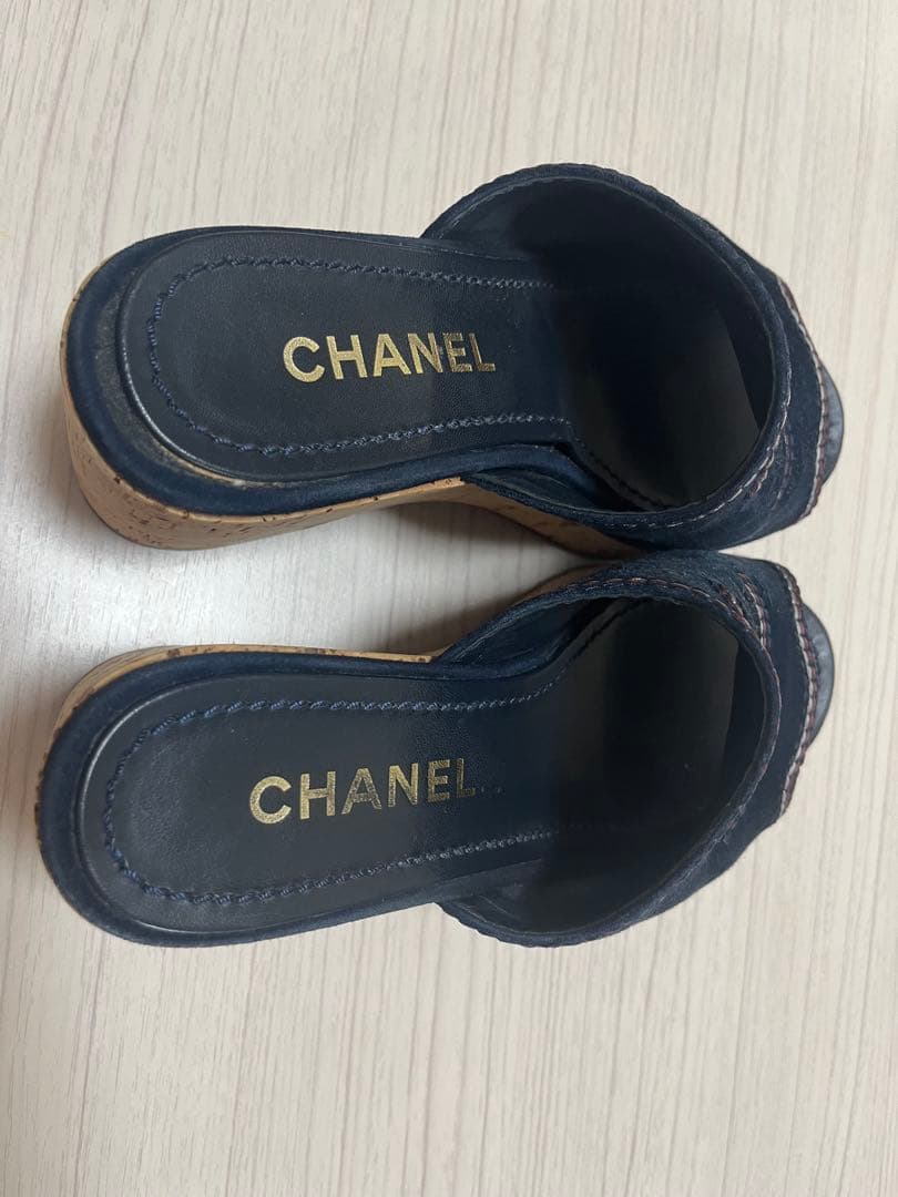 最終値下げ！CHANEL ネイビー スエード ミュール 35C