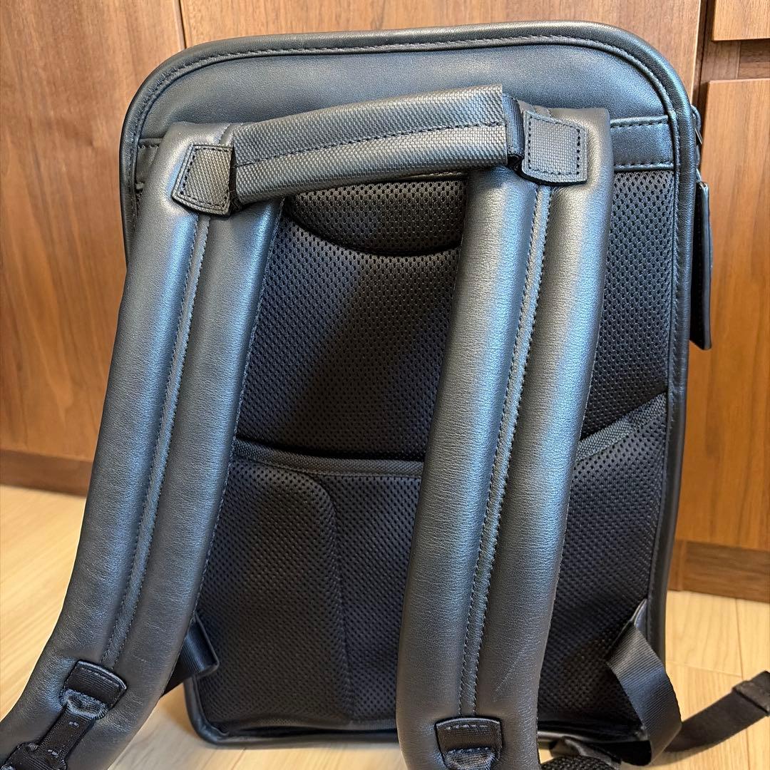 tumi alpha スリムバックパック