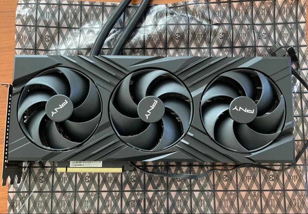 【動作品】PNY GeForce RTX4090【水冷】