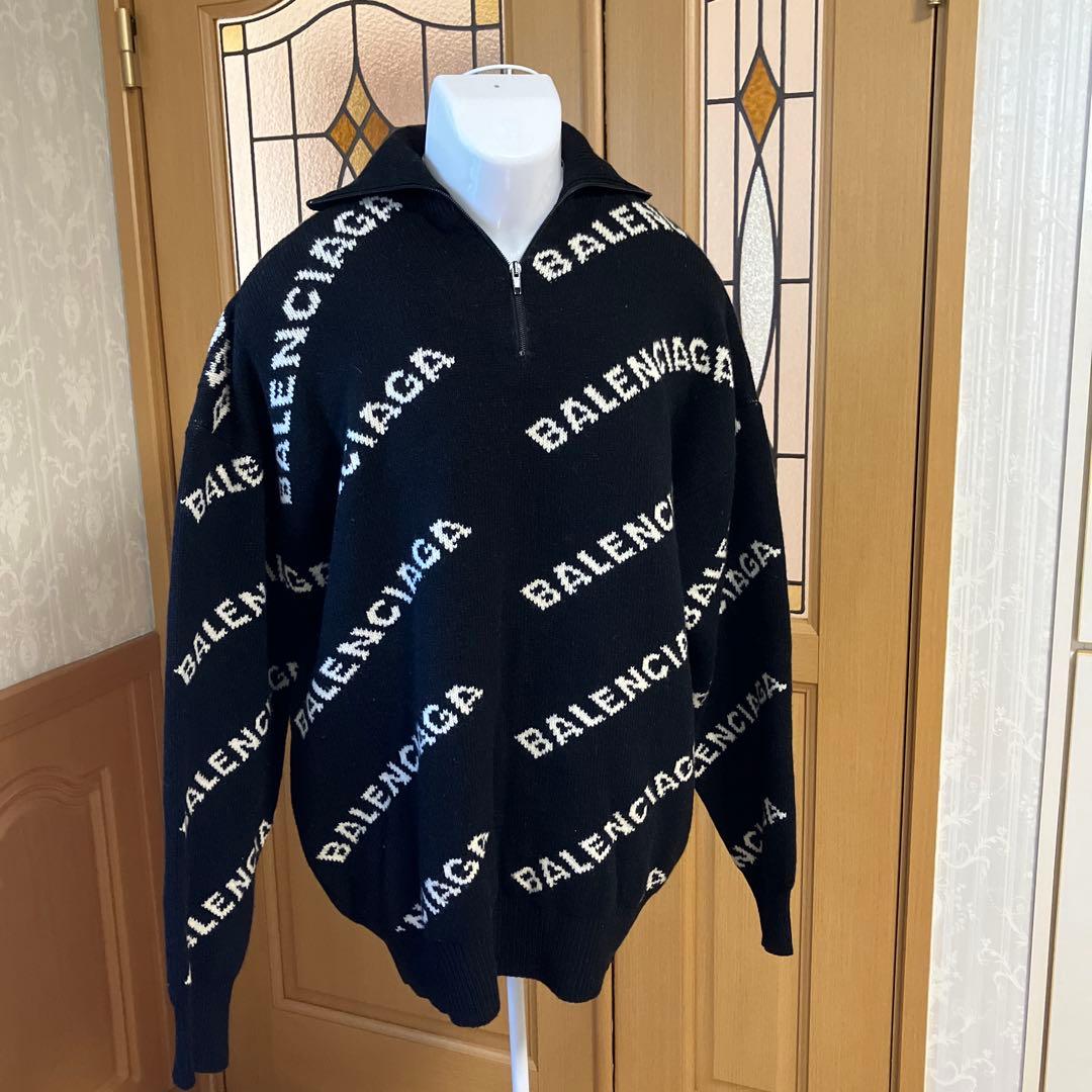 BALENCIAGA⭐︎ニットセーター