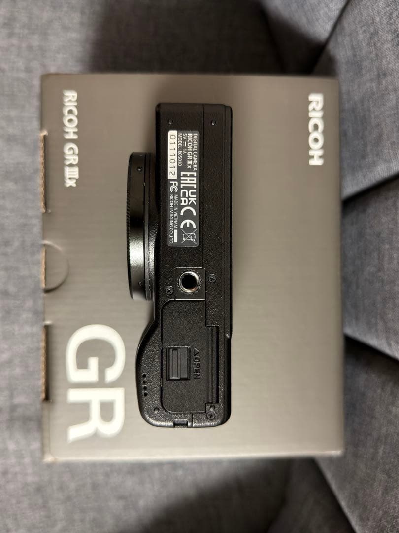 【美品】RICOH GR IIIx （純正ケース・純正ストラップ等付属）