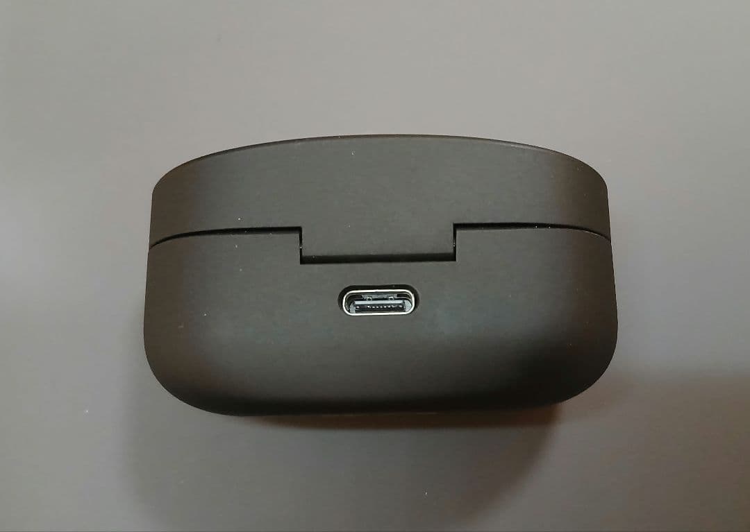 SONY　WF-1000XM4　ワイヤレス　ノイズキャンセリング　イヤホン　②