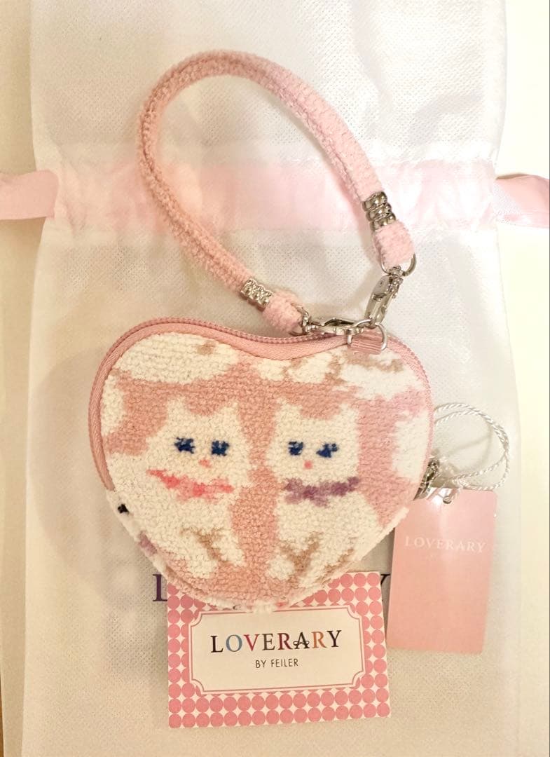 ラブラリーバイフェイラー　モフモフネコチャン　ハート型ポーチ
