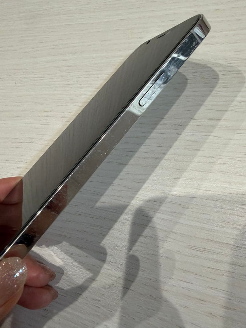 Apple iPhone 12 Pro シルバー 本体 箱付き　SIMフリー