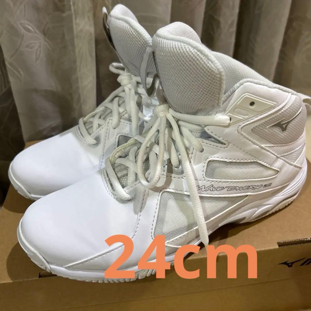 ウェーブダイバース　LG4 24cm ホワイト✖︎シルバー　　 ハイカットモデル