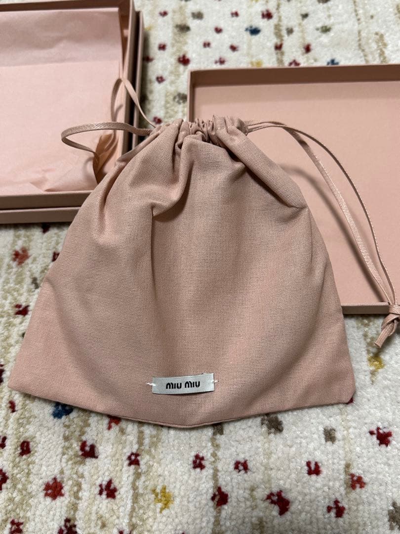 n*♥様 miu miu ブラック ヘアバンド リボン付き