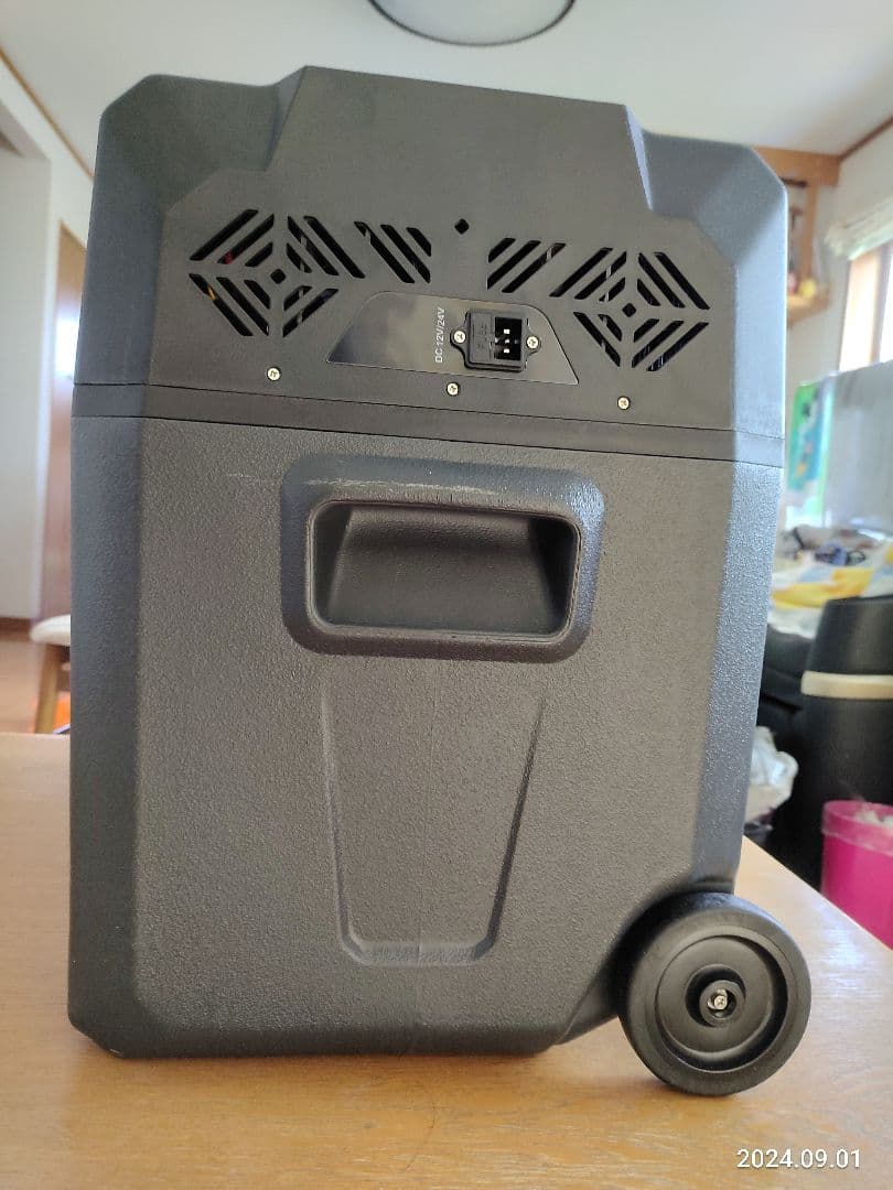 ポータブル冷蔵冷凍庫 IPD-4A-B 40Lオーヤマ