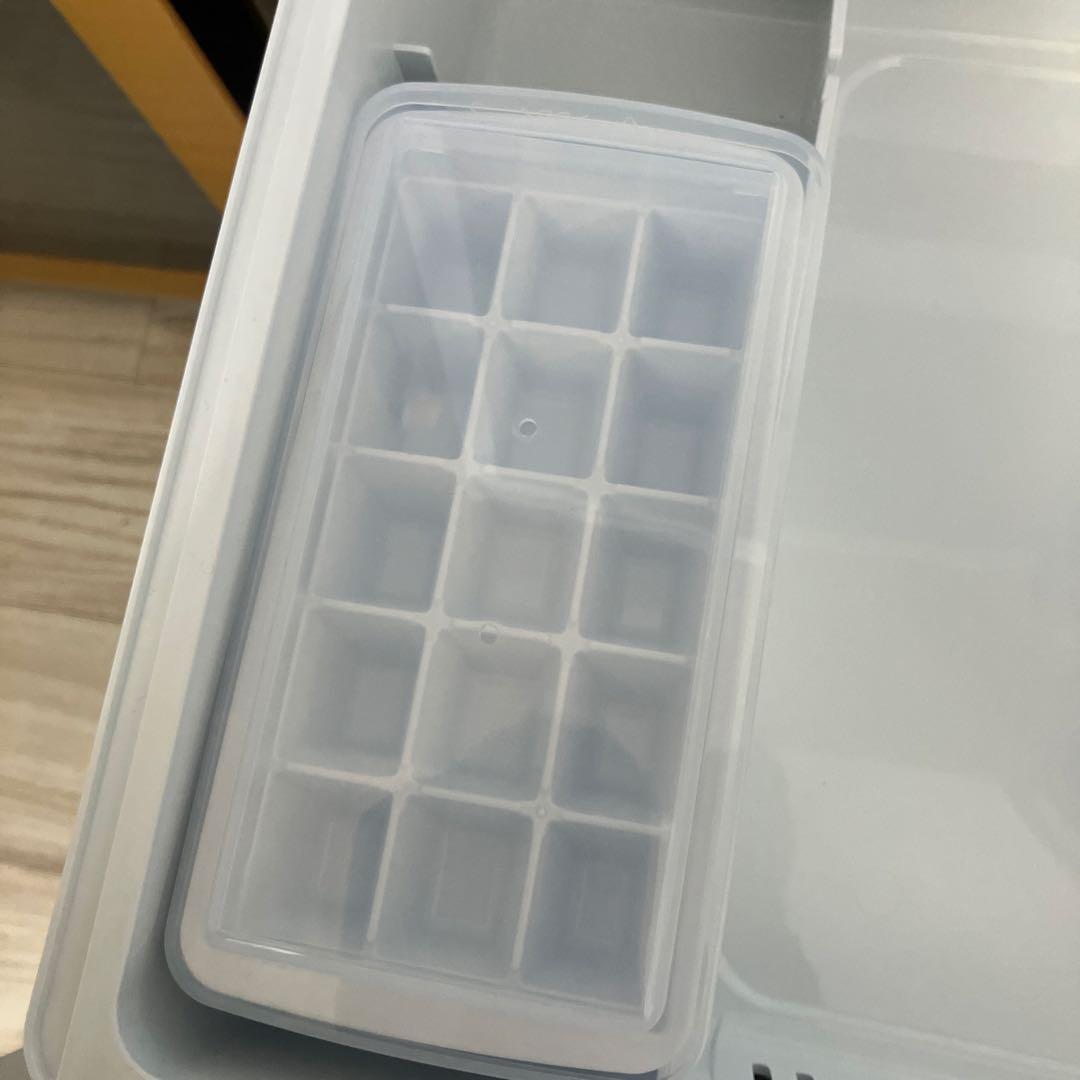 【美品】冷蔵庫 ガラスホワイトHR-G13C-W 135L 2ドア 右開きタイプ