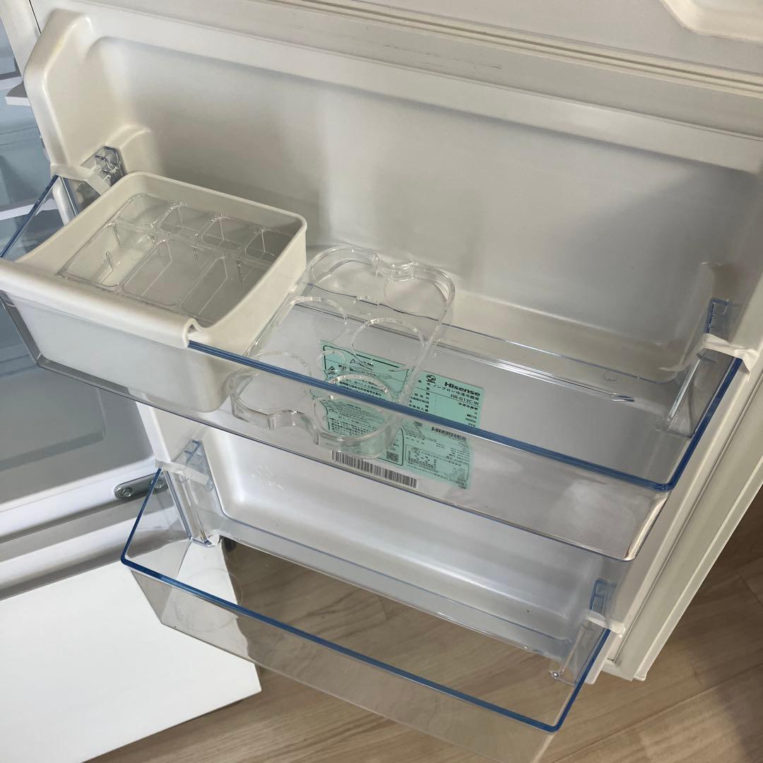【美品】冷蔵庫 ガラスホワイトHR-G13C-W 135L 2ドア 右開きタイプ