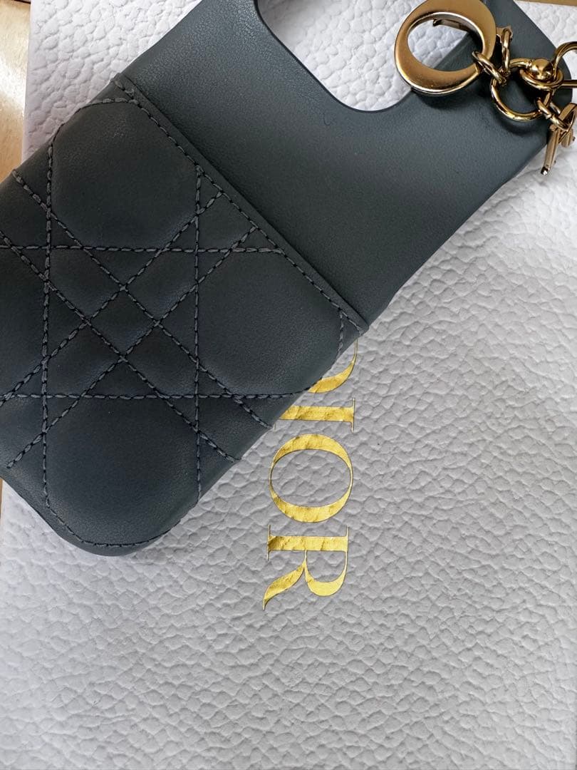 DIOR iPhoneケース