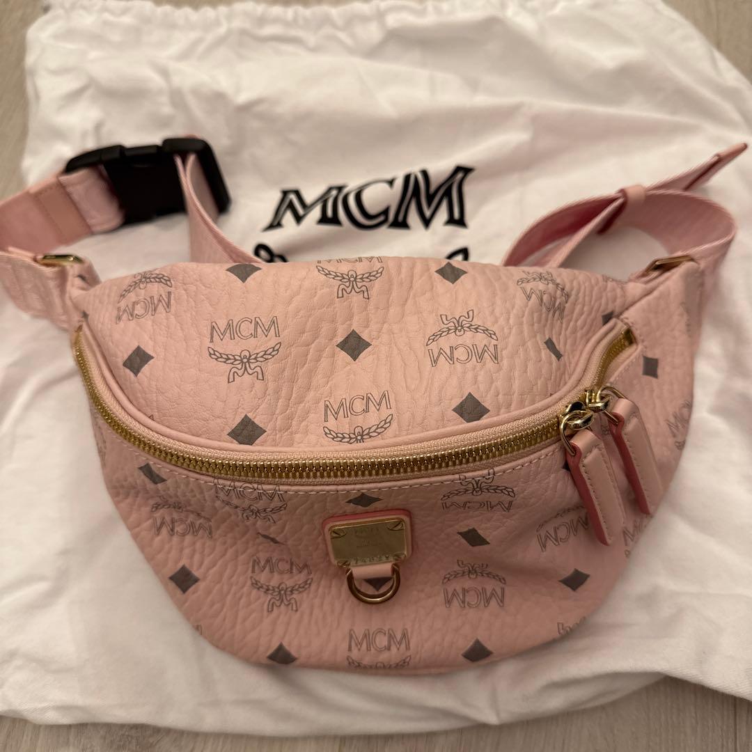 MCM ピンク ボディバッグ・ウエストポーチ
