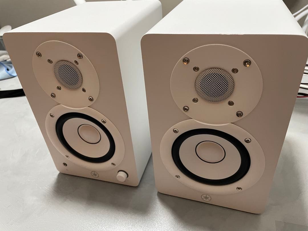 YAMAHA HS4 ホワイトパワードスタジオモニター