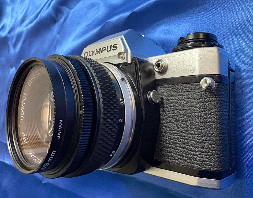 【美品】　OLYMPUS オリンパス　OM10 シルバー　一眼レフカメラフイルム