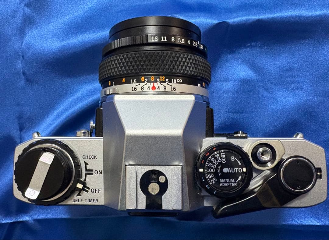 【美品】　OLYMPUS オリンパス　OM10 シルバー　一眼レフカメラフイルム