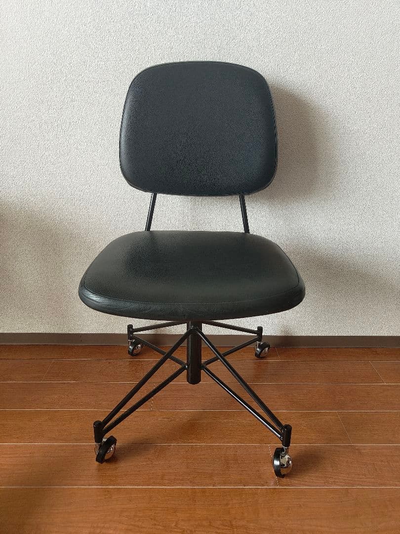 ピエール ポラン CM231 Pierre Paulin