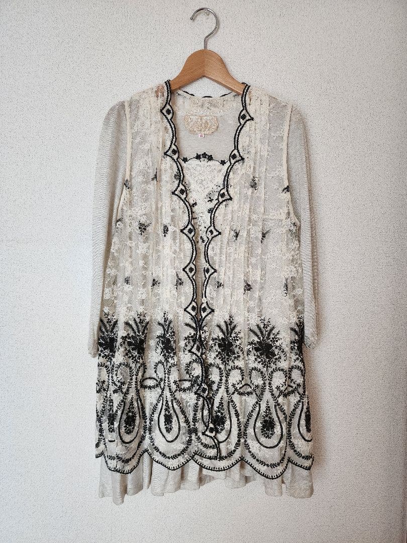 【お値下げ/美品】インポートロッサ 刺繍レースベスト&カットソー