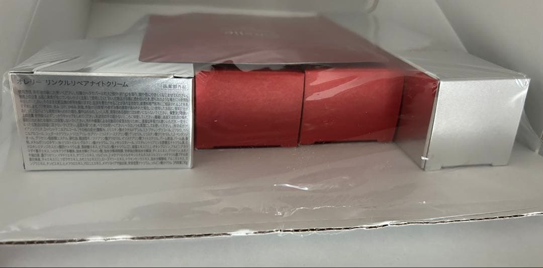 Aurelie オレリー　プレミアムエイジング集中ケアセット　MEGUMI